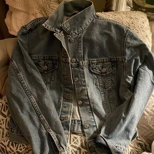 Rare|Vintage|Levi’s Strauss & Co 1990’s BlueJean Denim Trucker Jacket|Size Large